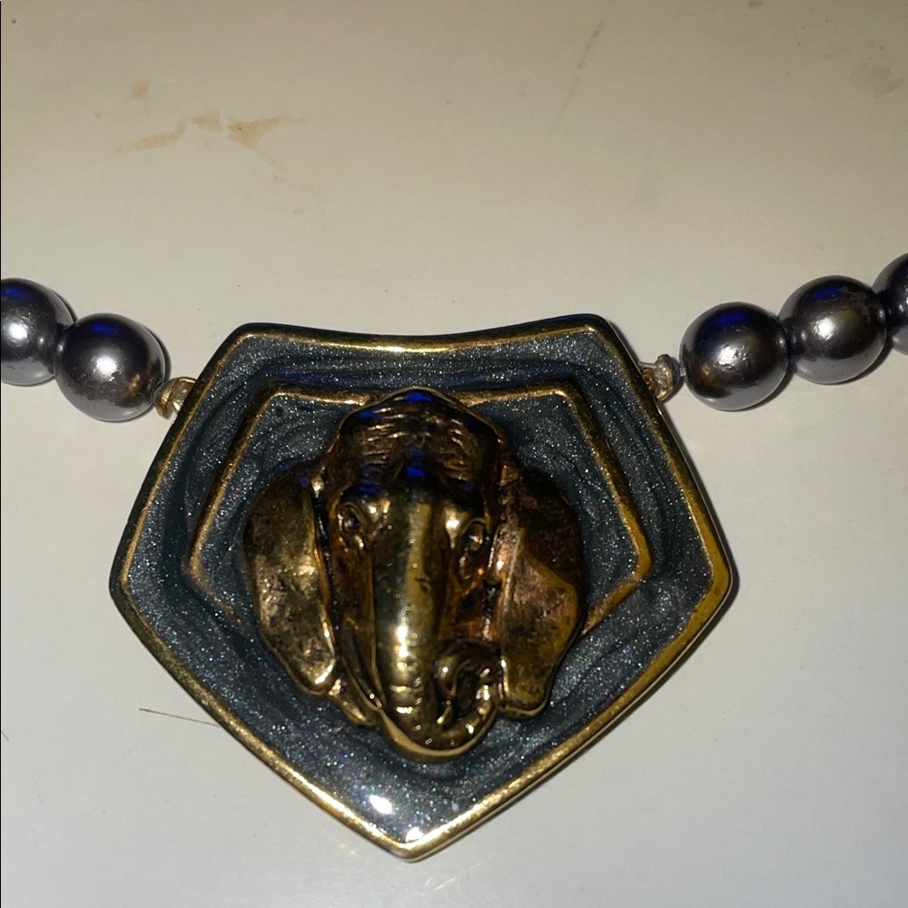 Elegant Gold and Blue Beaded Necklace - Picture 4 of 6